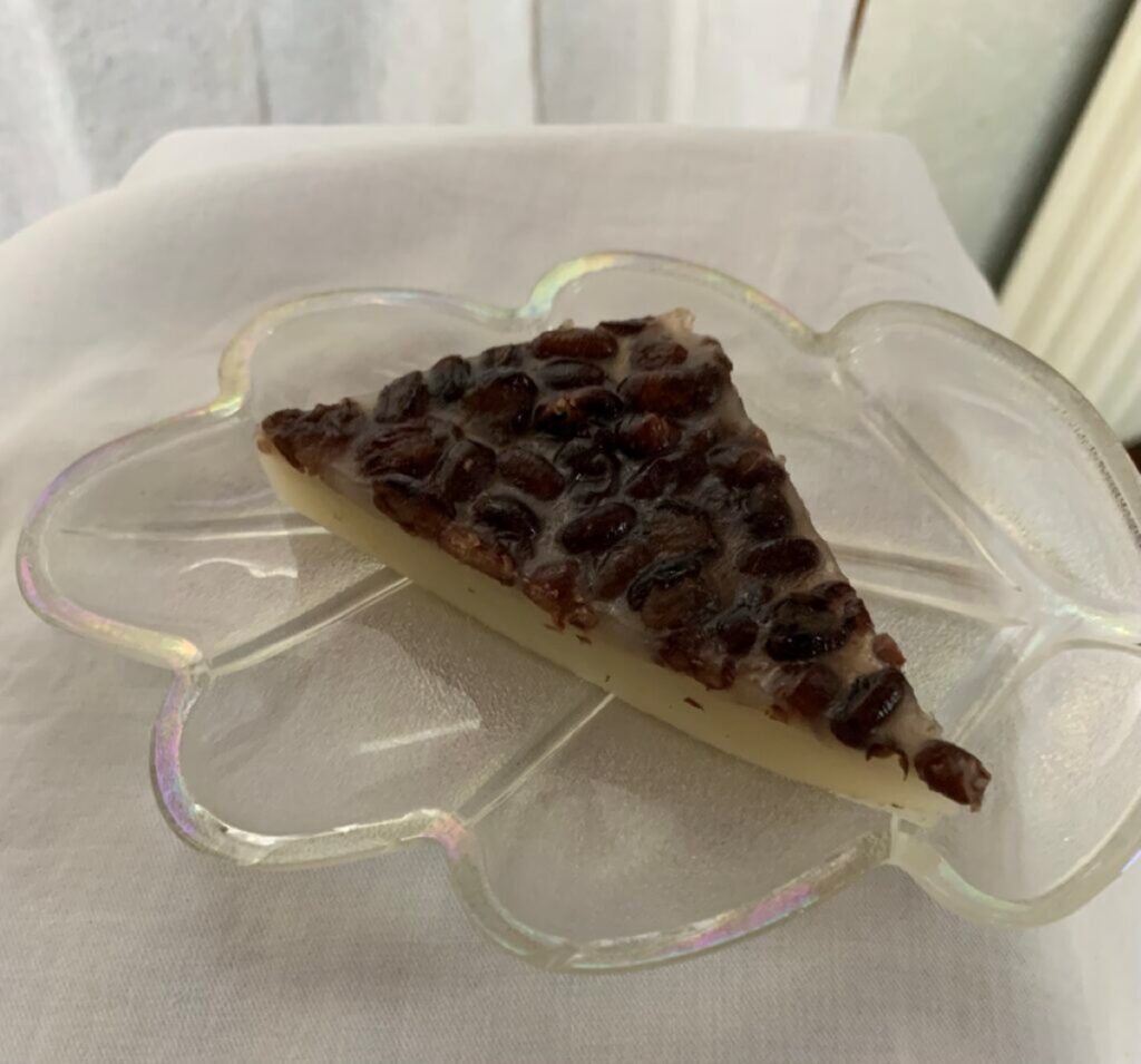 手作り水無月 三角形 和菓子 小豆 外郎生地